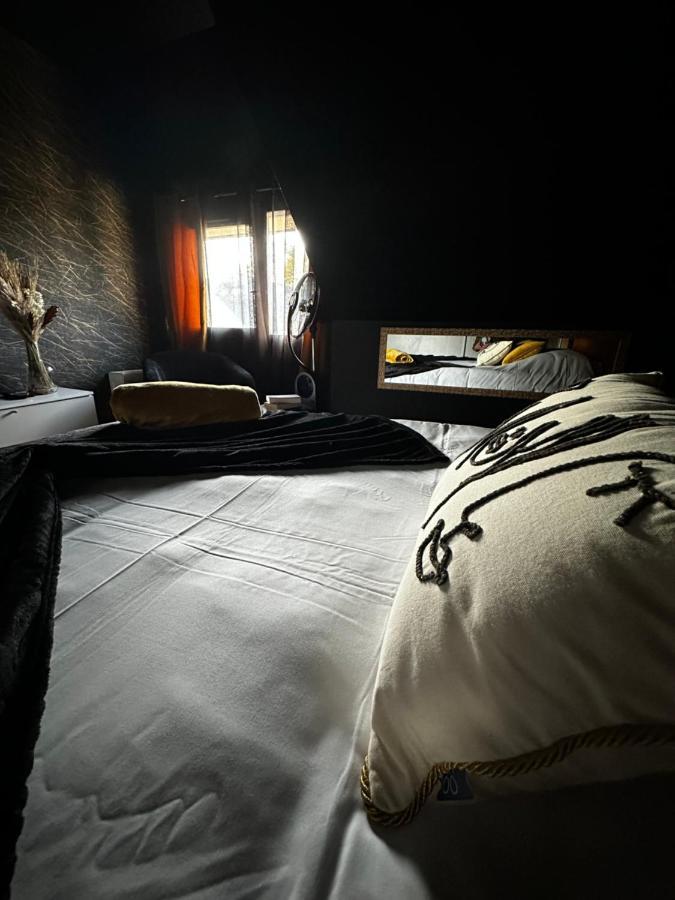 Les Temps Heureux Exclusivement Familles Villa Quimper Kültér fotó
